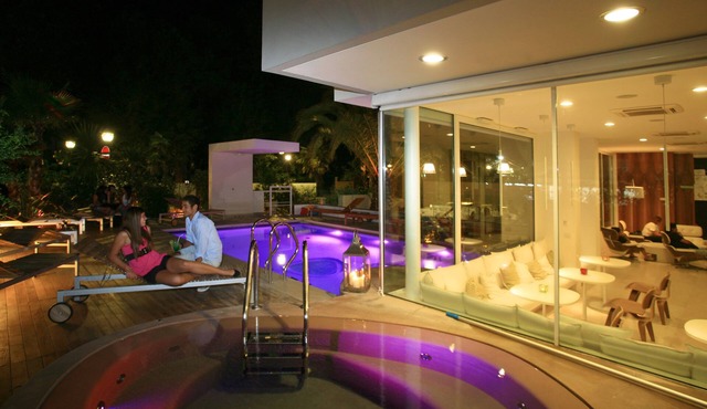 Hotel Select Suites & Spa/Apartments