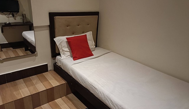 Hotel Serene