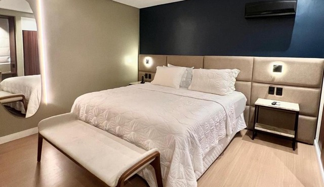 Hotel Serrano