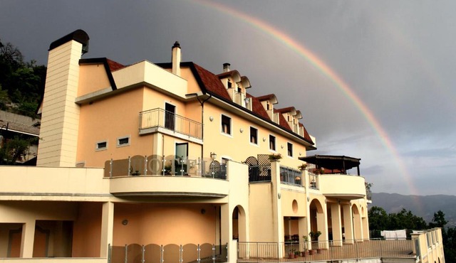 Hotel Sette E Mezzo