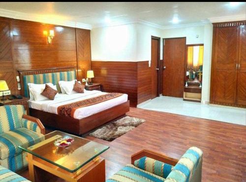 Hotel Shalimar Garden Near by Delhi igi Airport