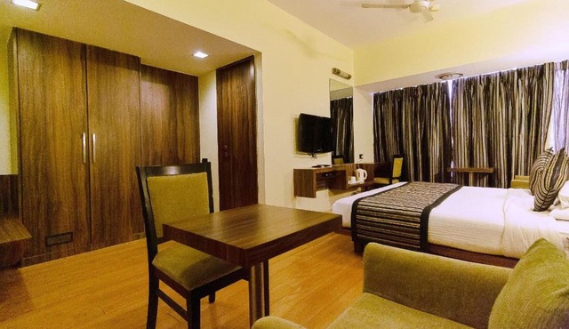 Hotel Silver Inn