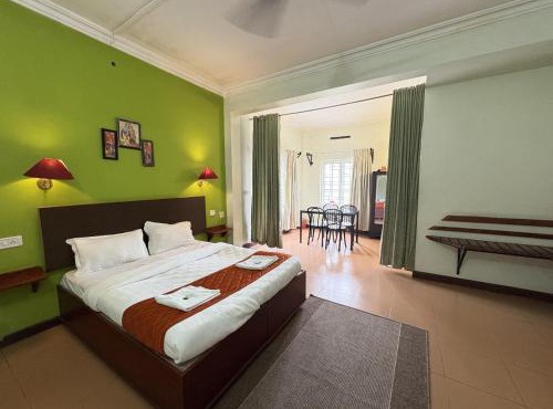 Hotel SilverLine Regency Munnar
