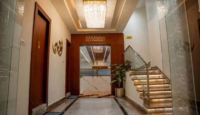 Hotel SRR Grand