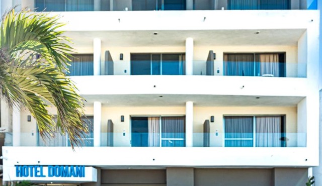 Hotel & Suites Domani
