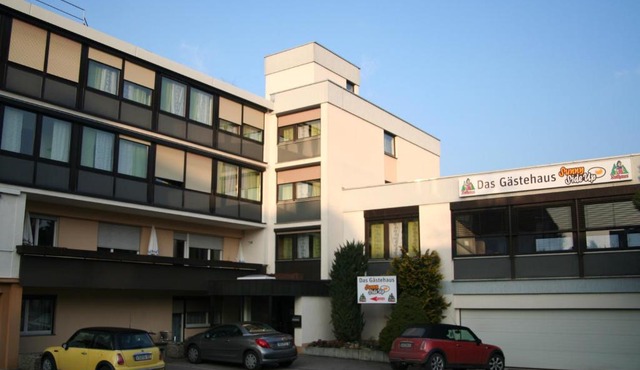 Hotel Sunny Side Up