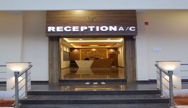 Hotel Suryaa Grand