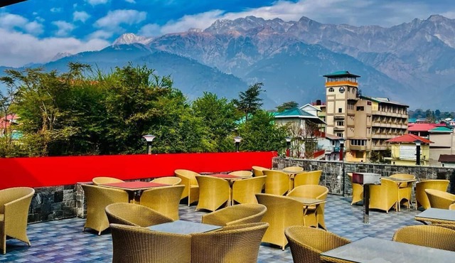 Hotel Suryadev