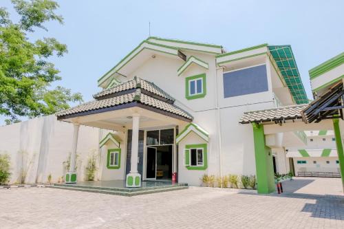 Hotel Taman Indah