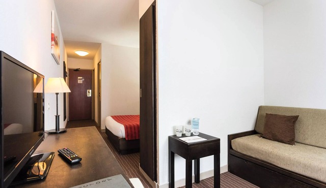 Hotel Tignes Le Diva - Breakfast - Classic Room 3 Adults