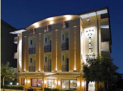 Hotel Till