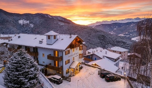 Hotel Tirol Natural Idyll