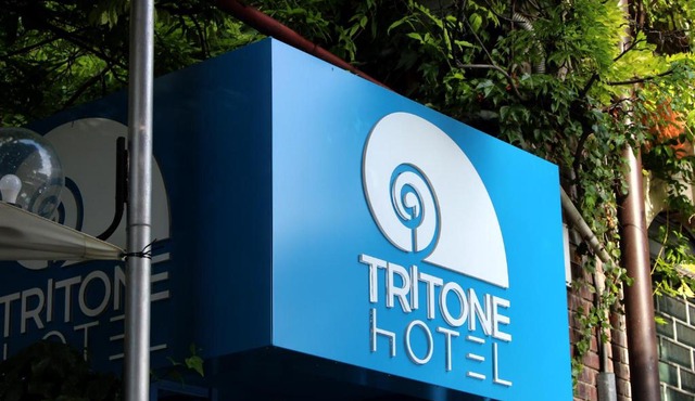 Hotel Tritone