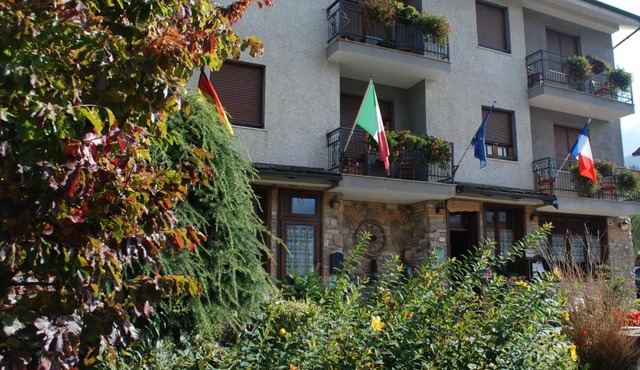 Hotel Trois Etoiles