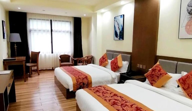Hotel Tugos