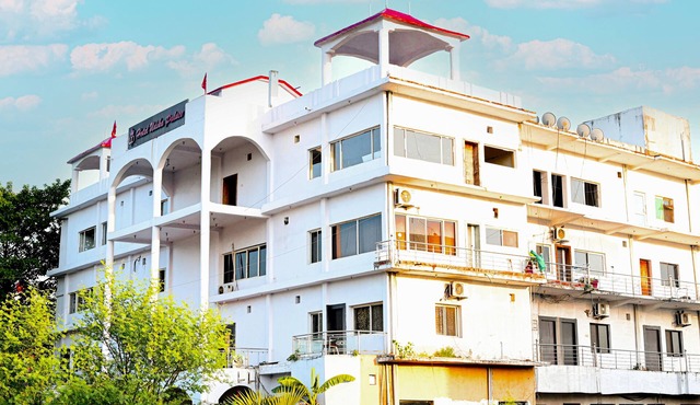Hotel Udika Palace