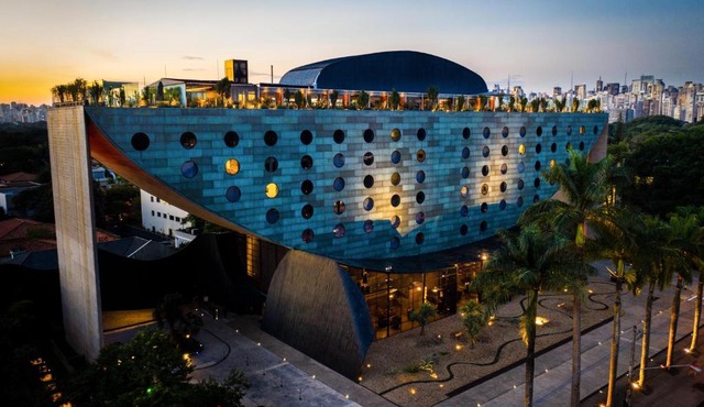 Hotel Unique
