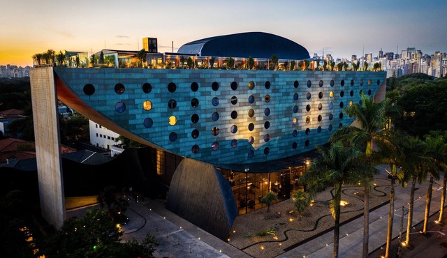 Hotel Unique