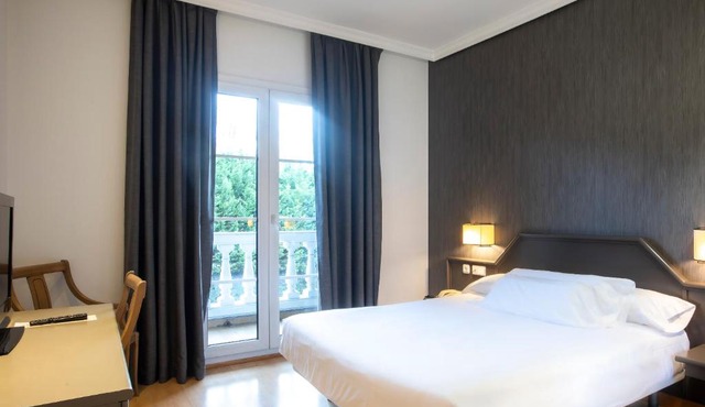 Hotel Urdanibia Park