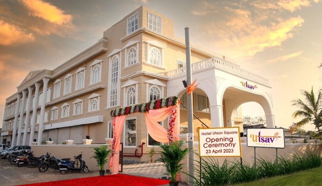 Hotel Utsav Square