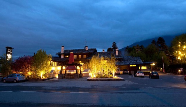 Hotel Village