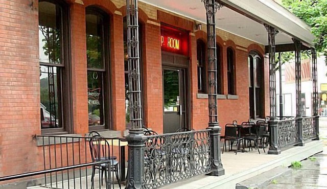 Hotel Wayne