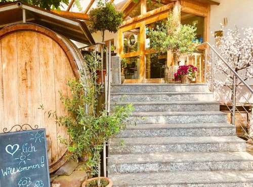 Hotel Weingut Dehren
