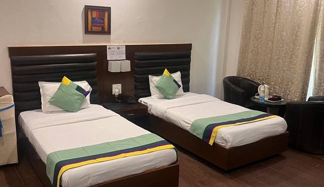 Hotel White Castle