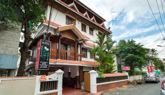 Hotel White Rose