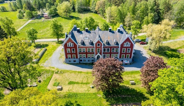 Hotell HOF