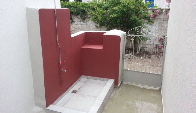 House 100m from Sea and Square