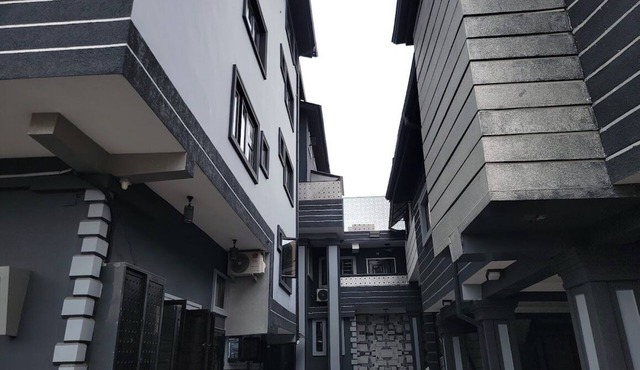 House 44