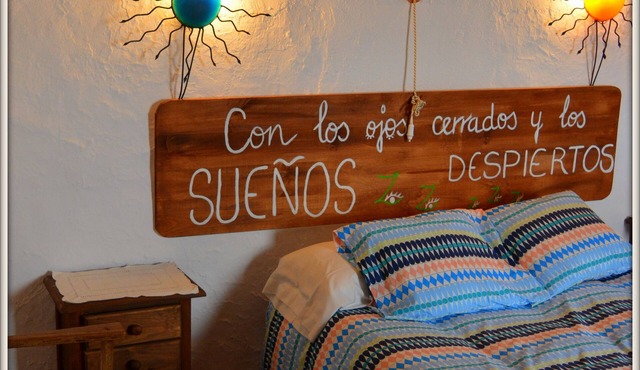 HOUSE FOR COUPLES