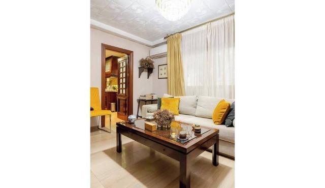 House in Granada with beautiful garden