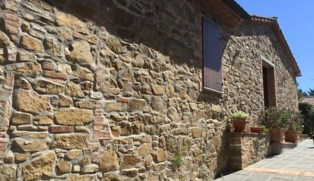 House in Rivalto with Private Pool