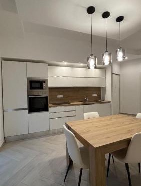 House MALÙ