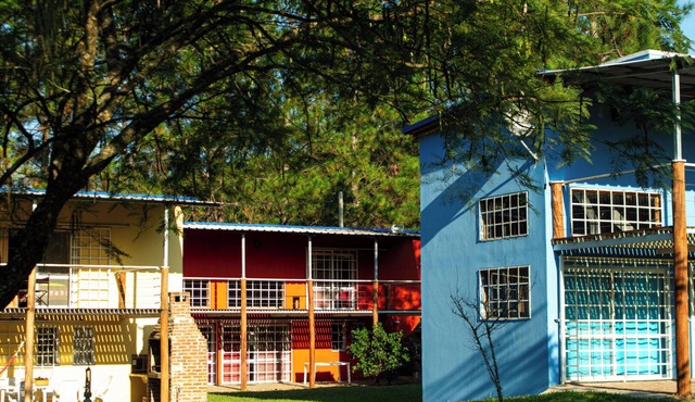 House on Salto Grande Lake (pets welcome)