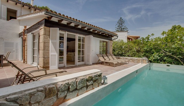 House pool Villa Cala Padri Mallorca near beach