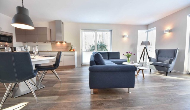 House Seven Seas Indik - vacation apartment close to the beach with stylish furnishings