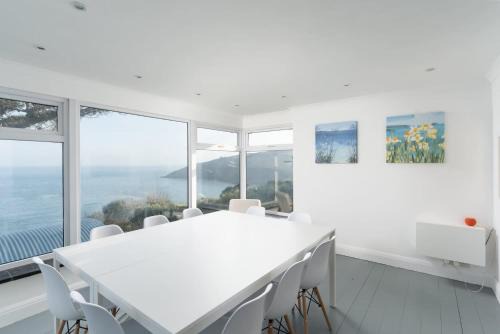 House Shepherds Hut Panoramic Sea Views Parking