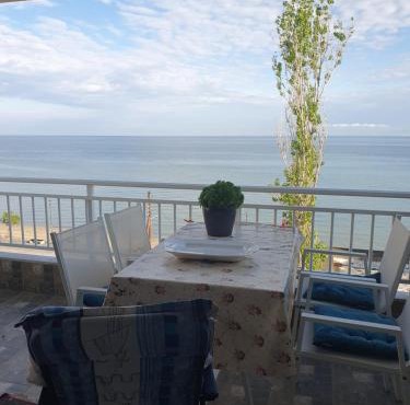 House Thalassa
