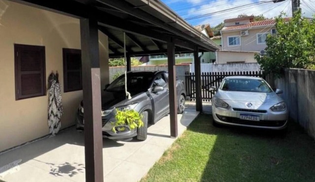 House with Pool