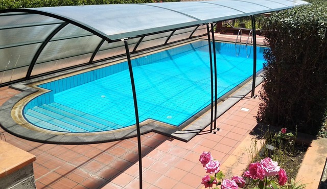 House with private pool.