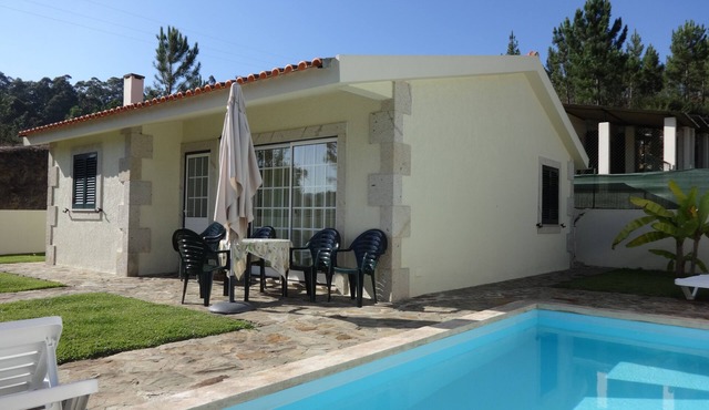 House with private pool, AIR CONDITIONING, 7 minutes from the beach