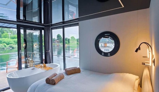 « HouseBoat » Luxe Spa Rooftop Rhône Valence