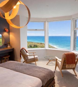 Housel Bay Hotel