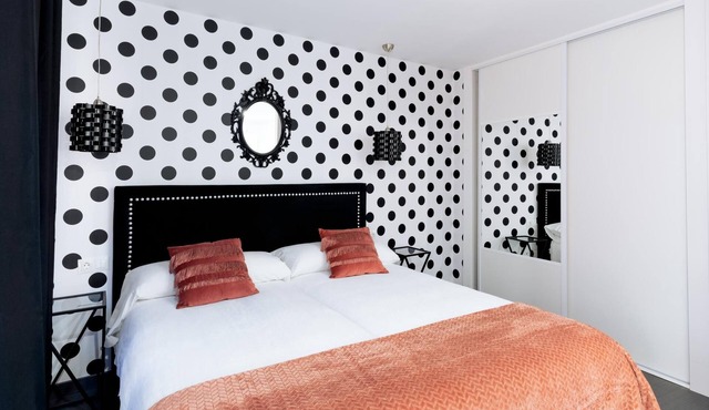 Housingleon- Five Rooms Catedral