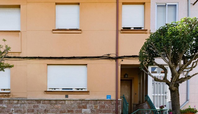 Housingleon - Main Square new brand terrace house