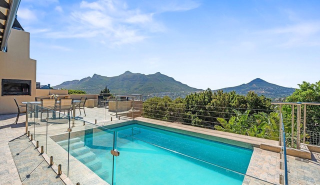 Houtbay Hilltop Villa