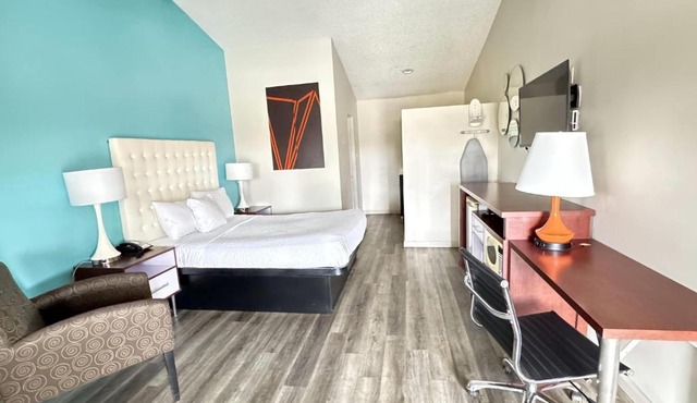 Howard Johnson by Wyndham Phoenix Airport/Downtown Area